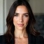 Retrato profesional de Andrea Ramírez, Especialista en Sonido de Inti Drive.